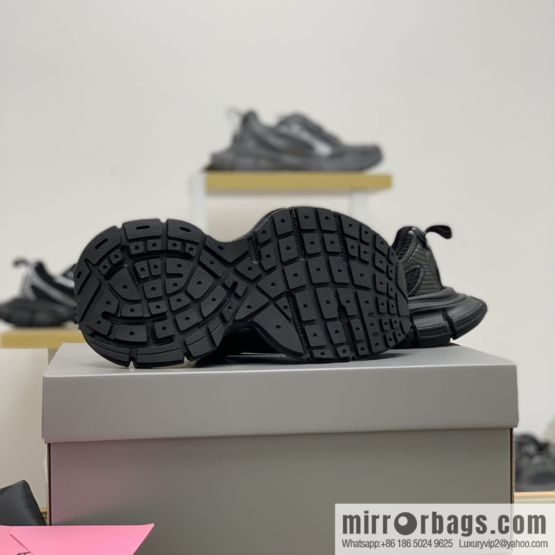 Balenciaga Unisex His & Hers 💏 platform sneakers