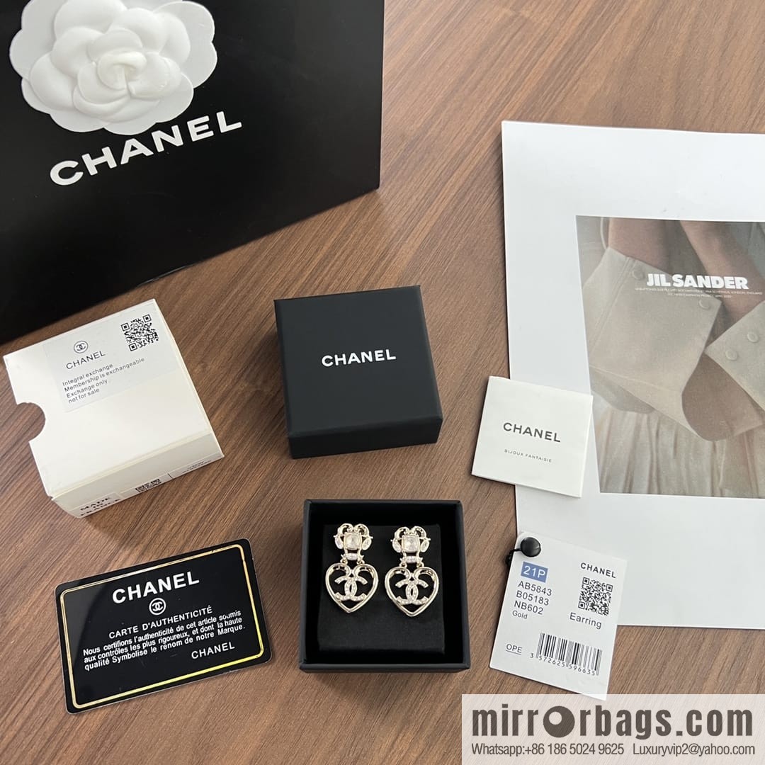 New ☑️ CHANEL Chanel c2 double c gold peach heart love stud earrings