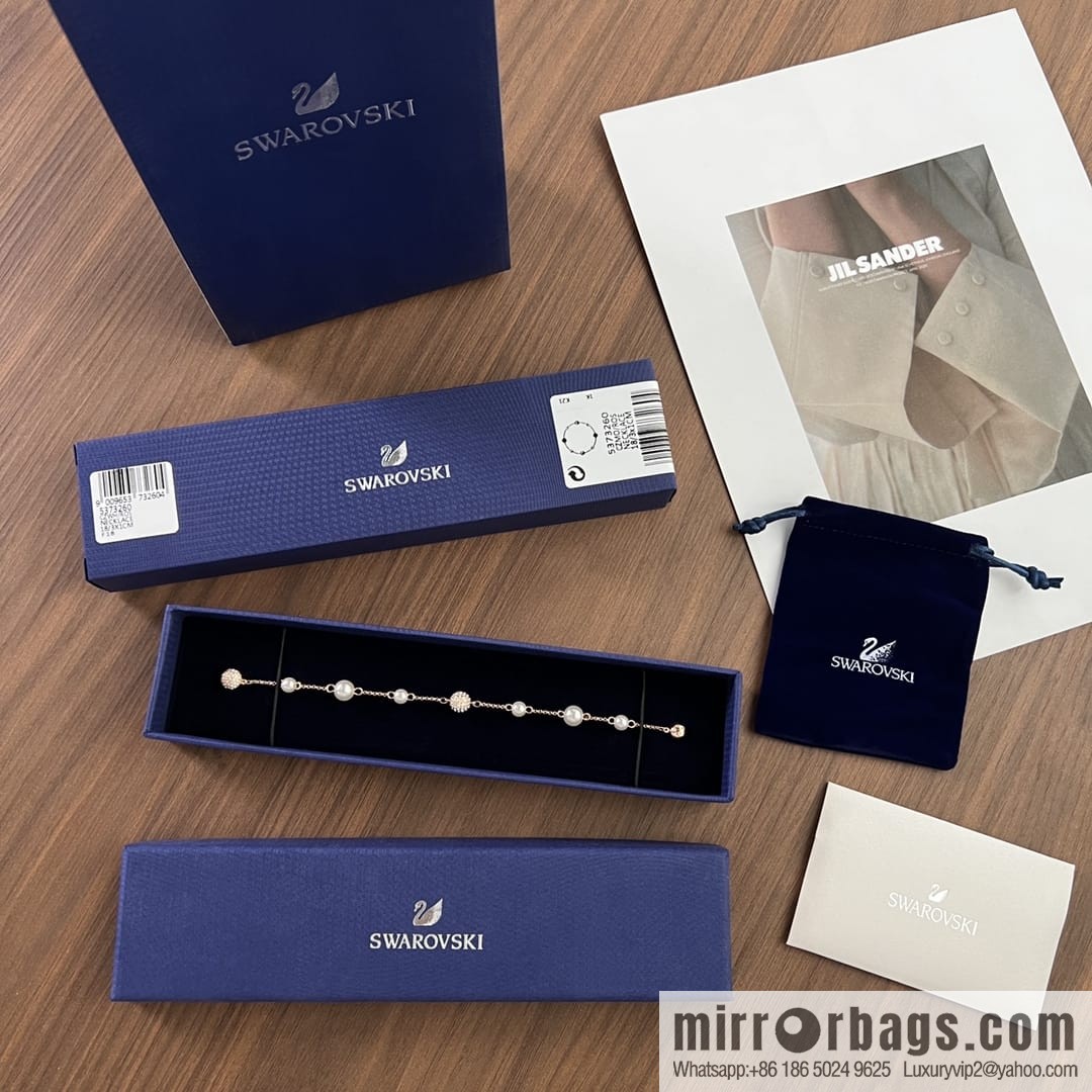 Swarovski gold pearl magnetic bracelet