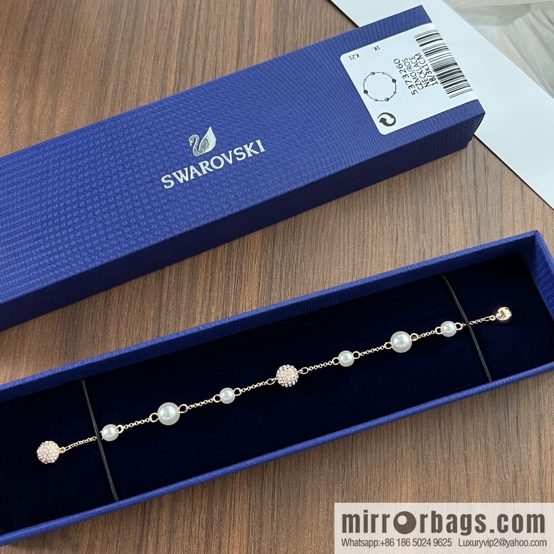 Swarovski gold pearl magnetic bracelet