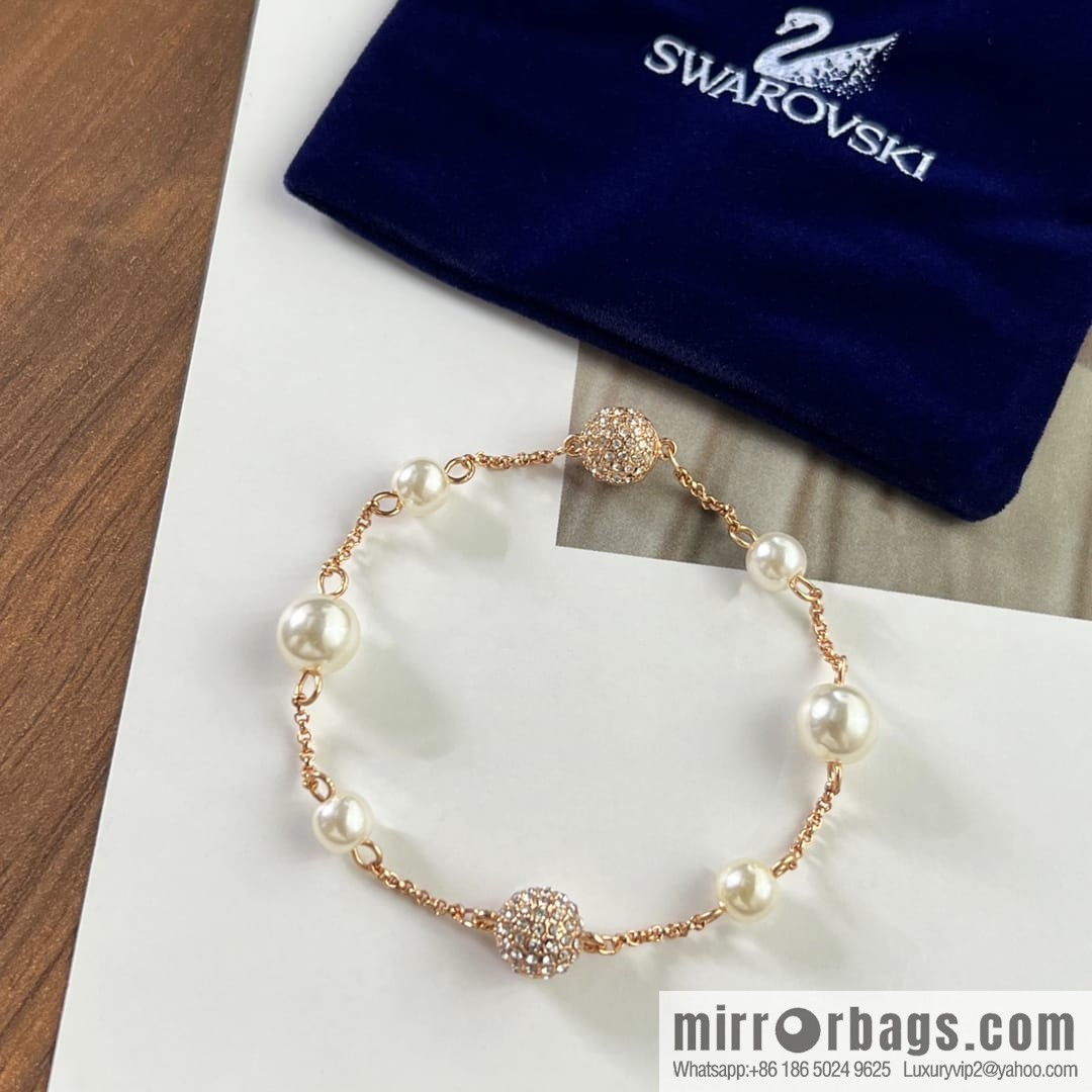 Swarovski gold pearl magnetic bracelet