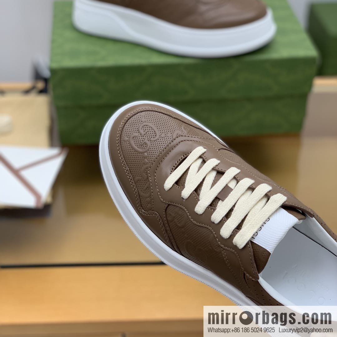 Gucci Gucci uses leather material, GG printed canvas leather men's sneakers