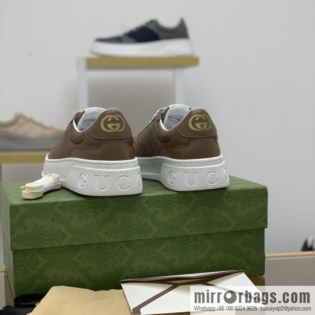 Gucci Gucci uses leather material, GG printed canvas leather men's sneakers