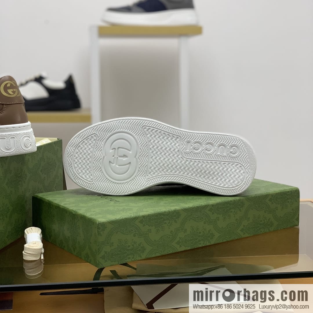 Gucci Gucci uses leather material, GG printed canvas leather men's sneakers