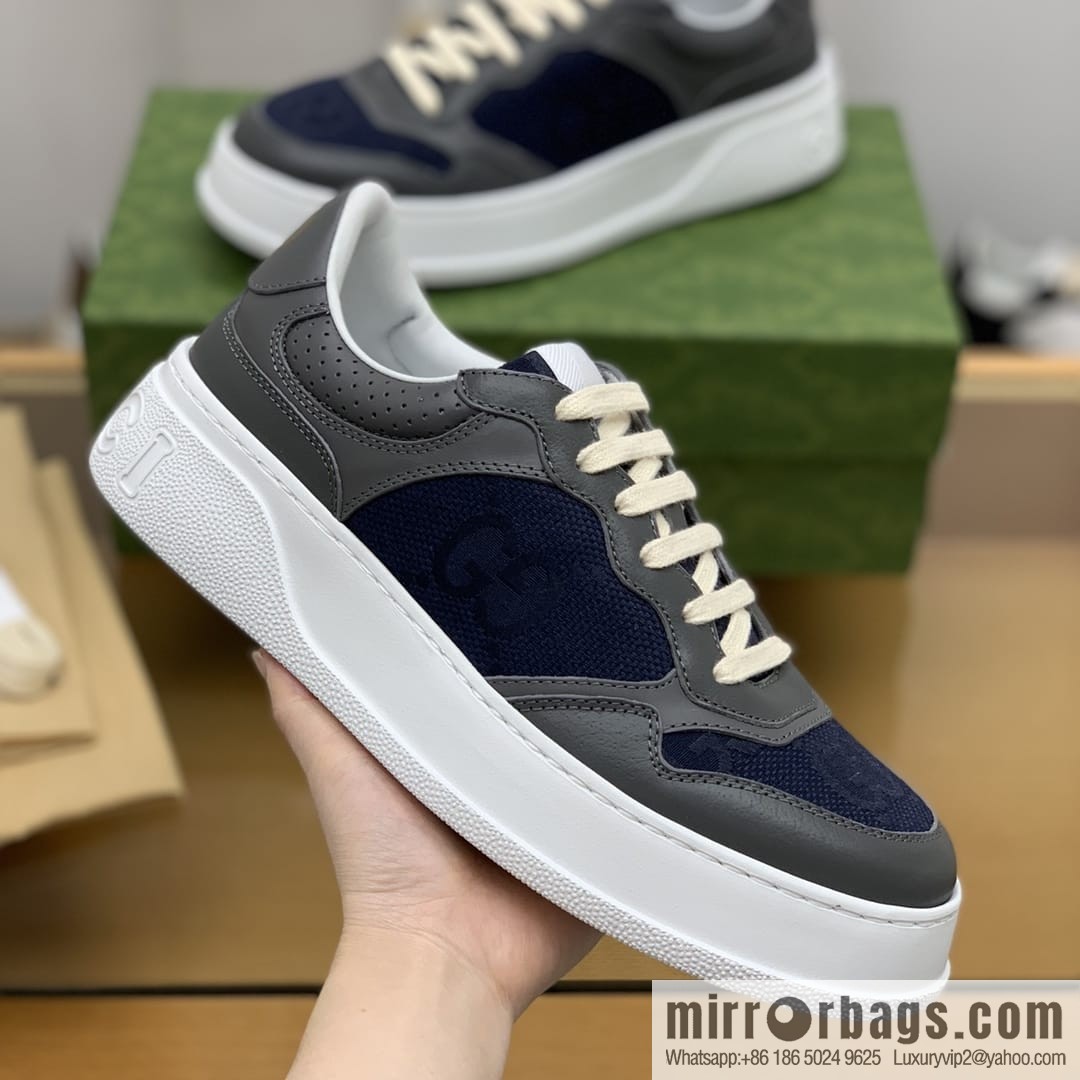 Gucci Gucci uses leather material, GG printed canvas leather men's sneakers