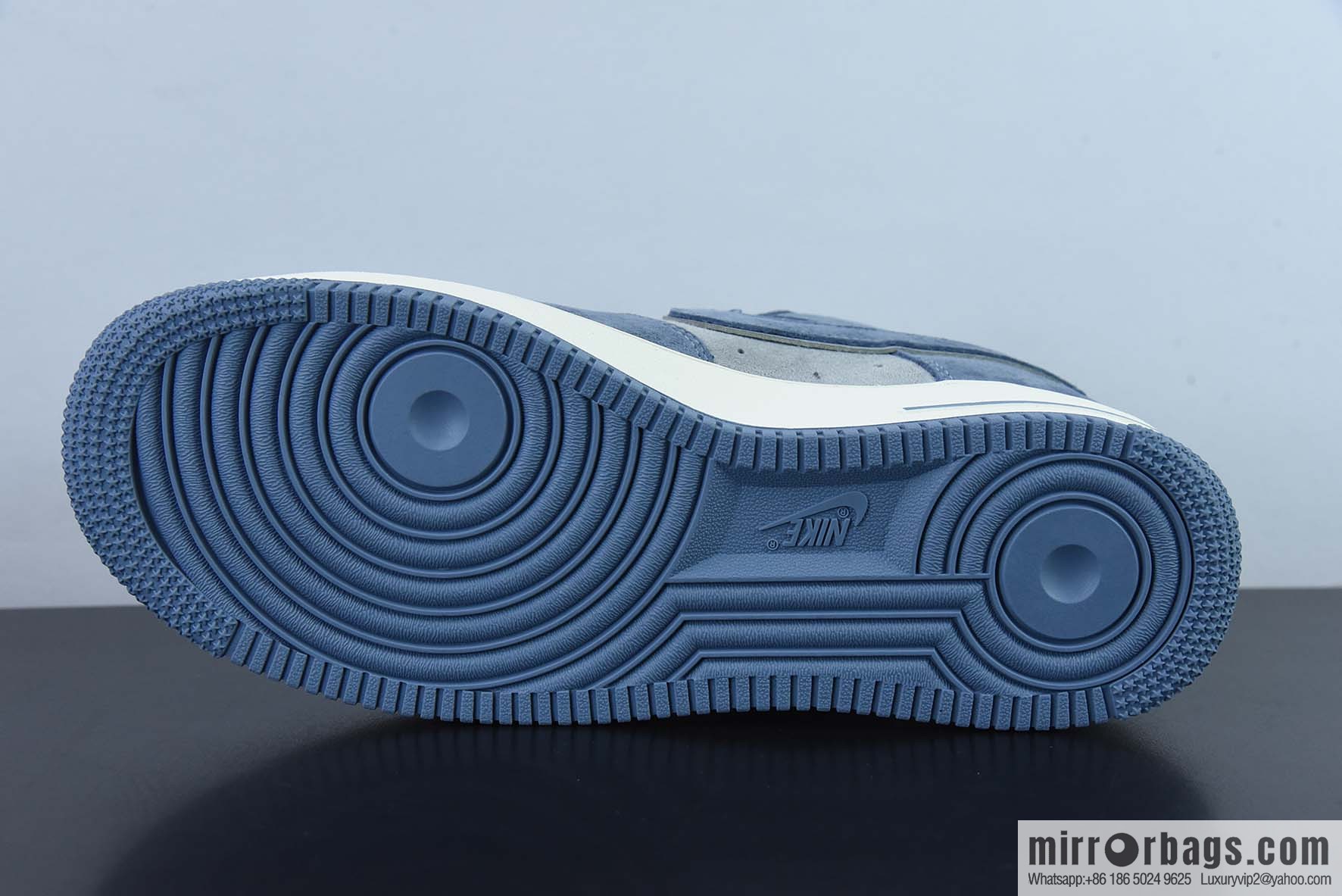 AKIRA × NK Air Force 1 Air Force One low-top sports and leisure shoes DD9969-536