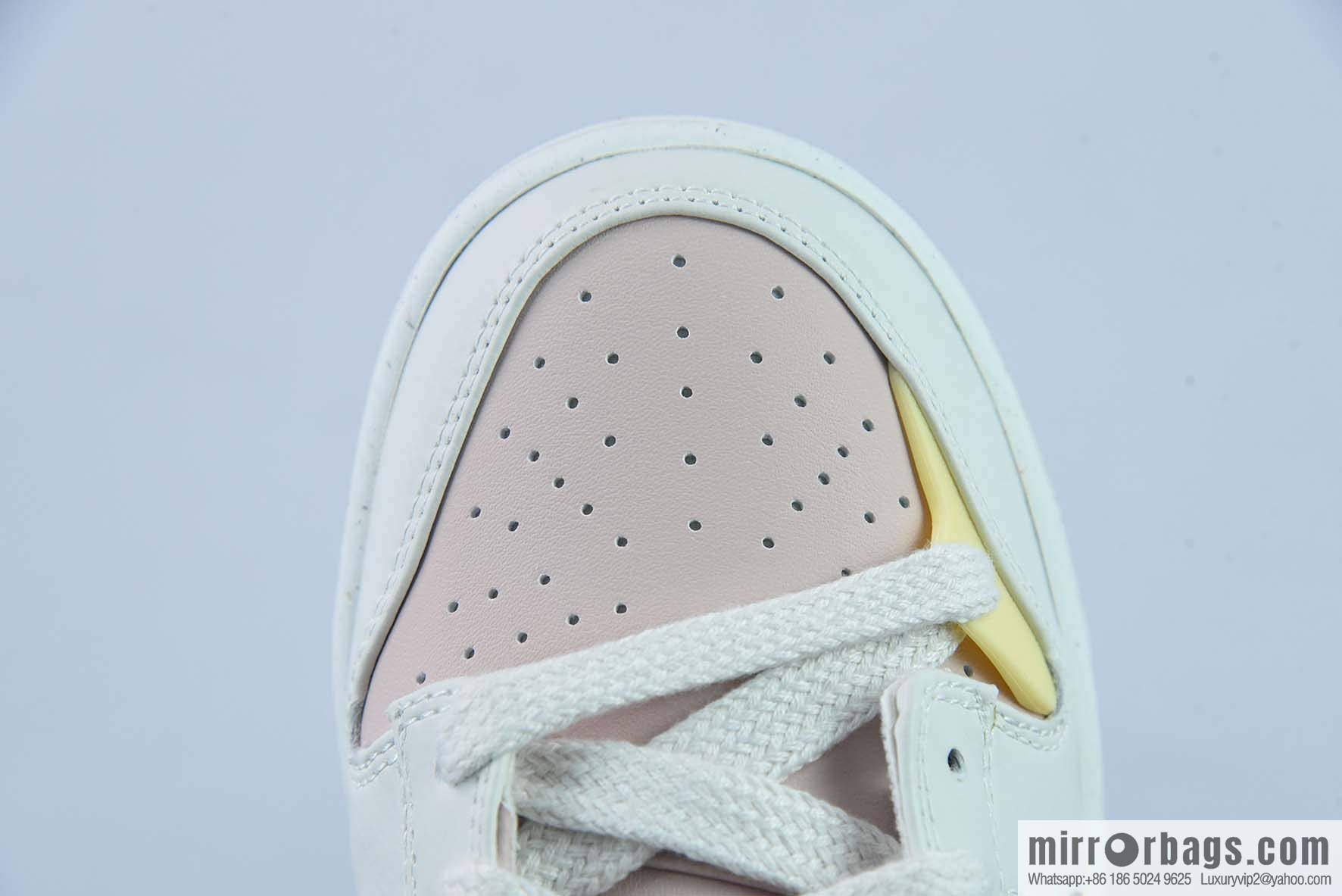 Nike Dunk Low Disrupt 2 white pink small Nike Swoosh low-top casual shoes, item number: DV4024-001