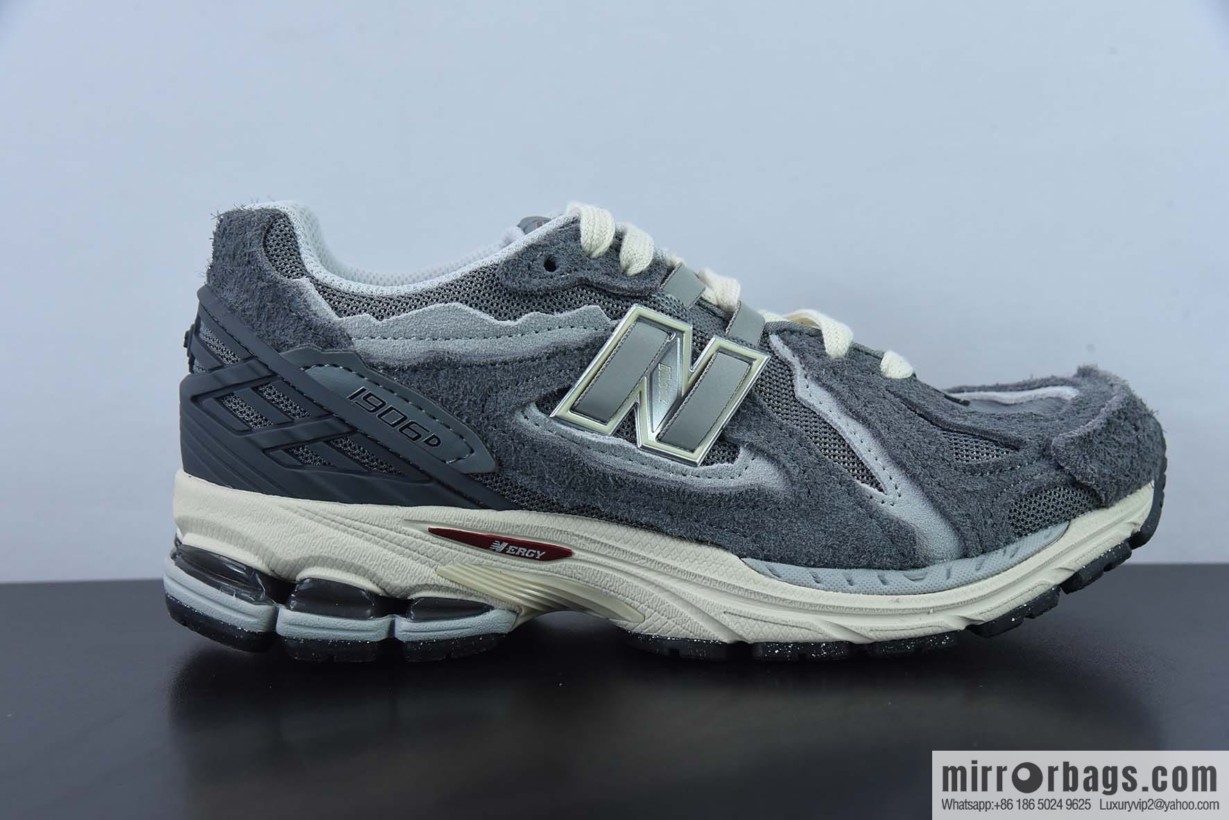 New Balance New Balance Vintage Casual Running Shoes M1906DA