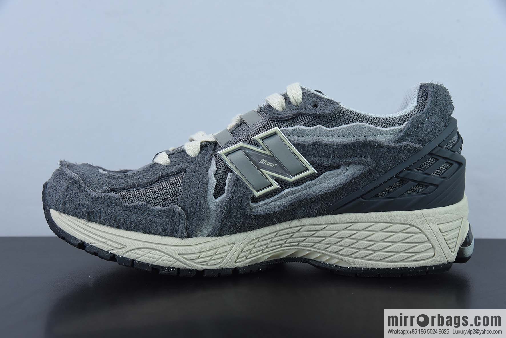 New Balance New Balance Vintage Casual Running Shoes M1906DA