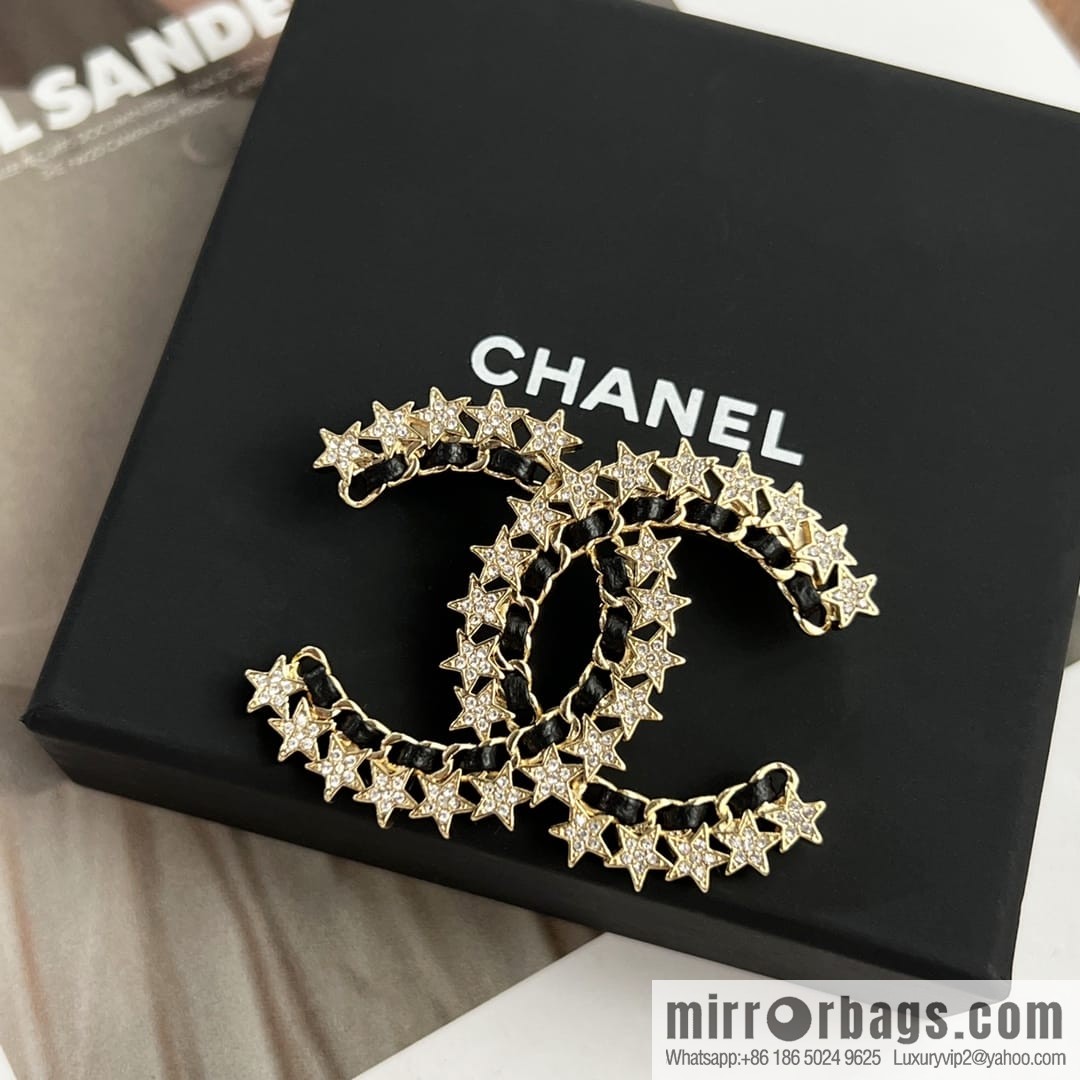New ☑️ CHANEL Chanel black leather rope pentagram star brooch