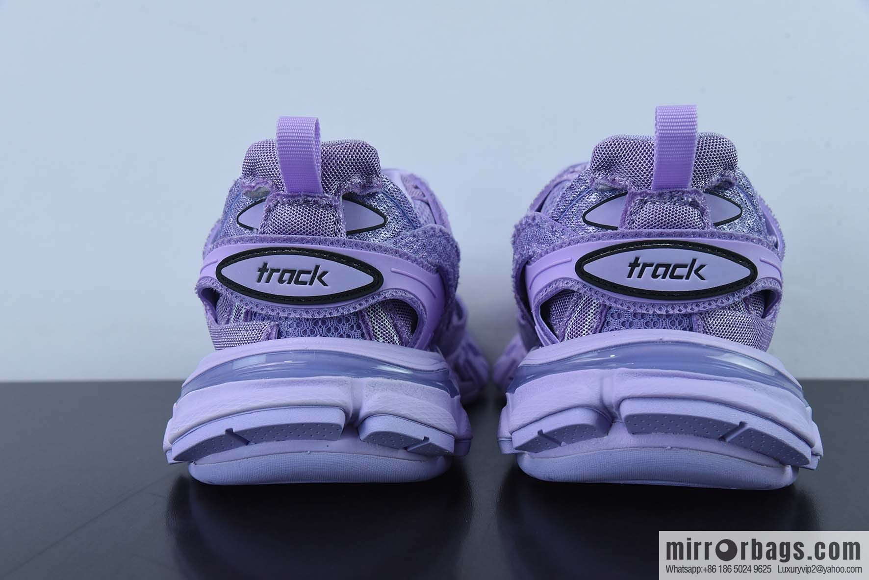 Balenciaga Balenciaga Track Sneaker Balenciaga Three generations, outdoor concept Vintage dad shoes