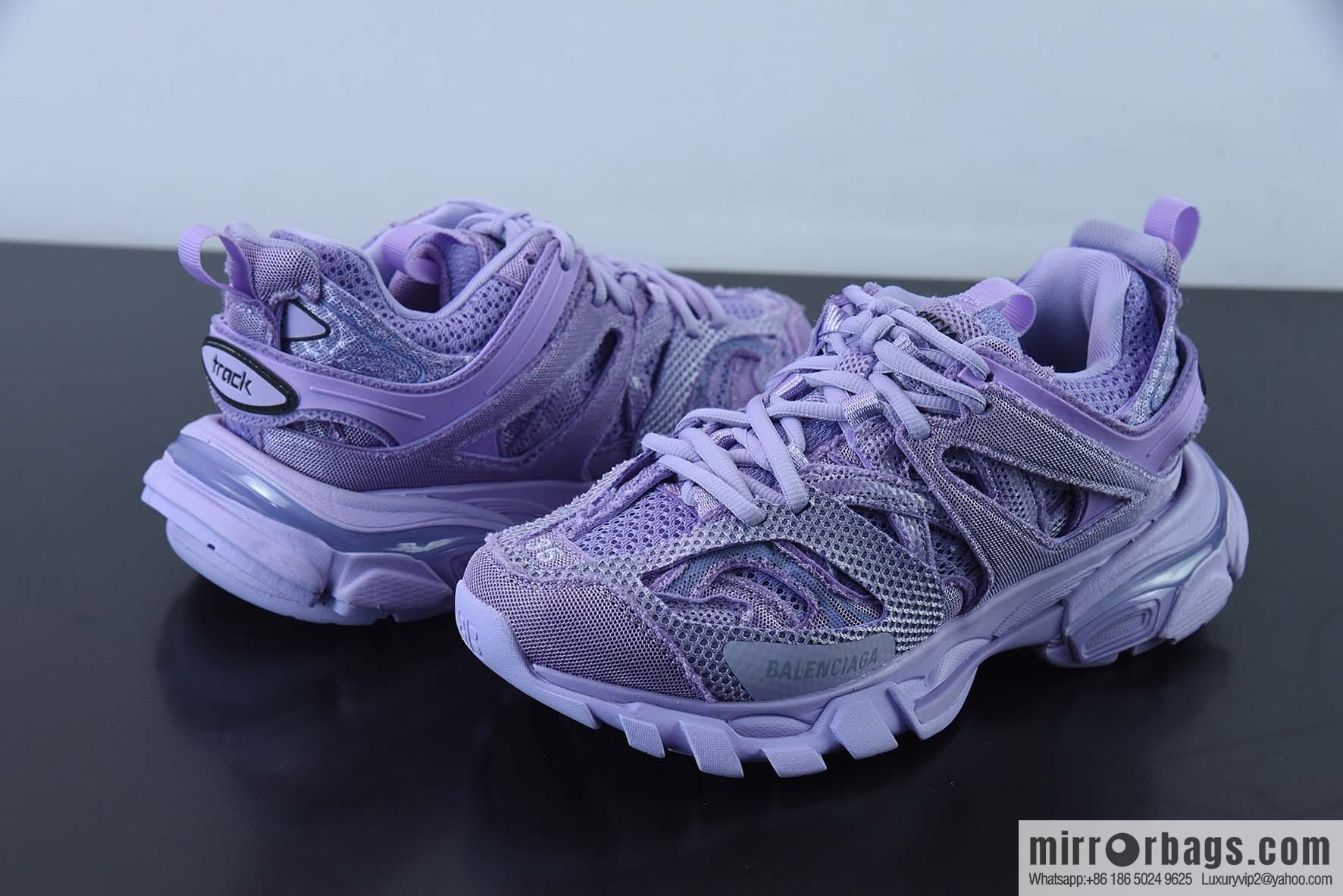 Balenciaga Balenciaga Track Sneaker Balenciaga Three generations, outdoor concept Vintage dad shoes