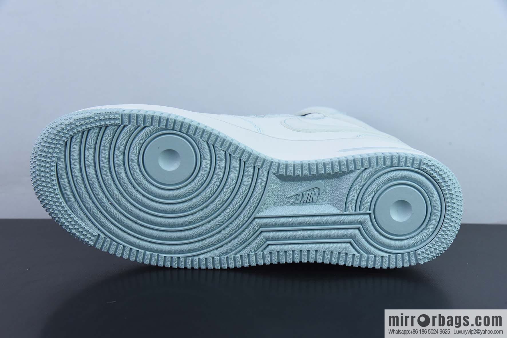 Nike Air Force 1 Mid Mark line Gypsy, ice blue color scheme Air Force No. 1 mid-help casual board shoes Item number: MK0619-255
