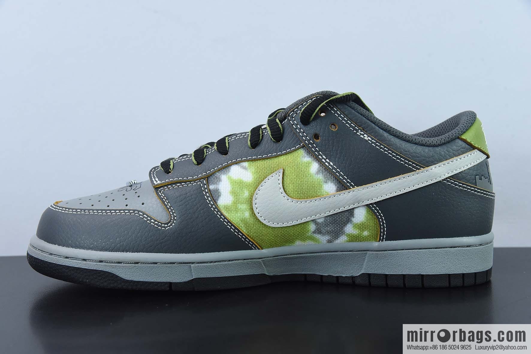 HUF X NK SB Dunk Low New York Scratch Gray Green Low Top Casual Board Shoes FD8775-002