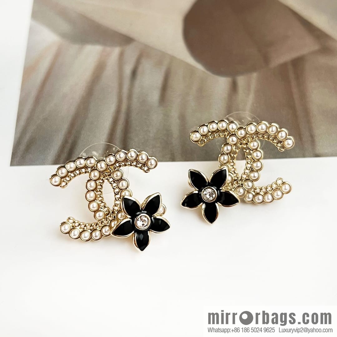 New ☑️ CHANEL Chanel c1 double c pearl black camellia stud earrings
