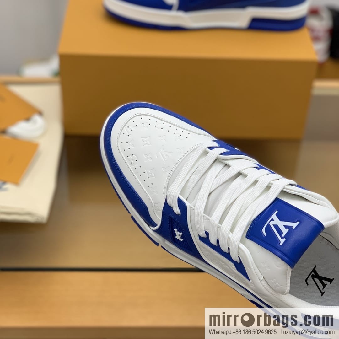 LV/Louis Vuitton uses color-matching calfskin to make high-end men's sports running shoes