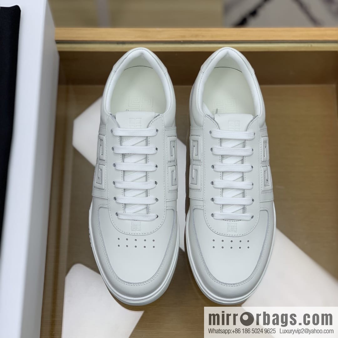 GIVENCHY Givenchy, made of leather, iconic printed 4 G pattern new men's sports and leisure shoes