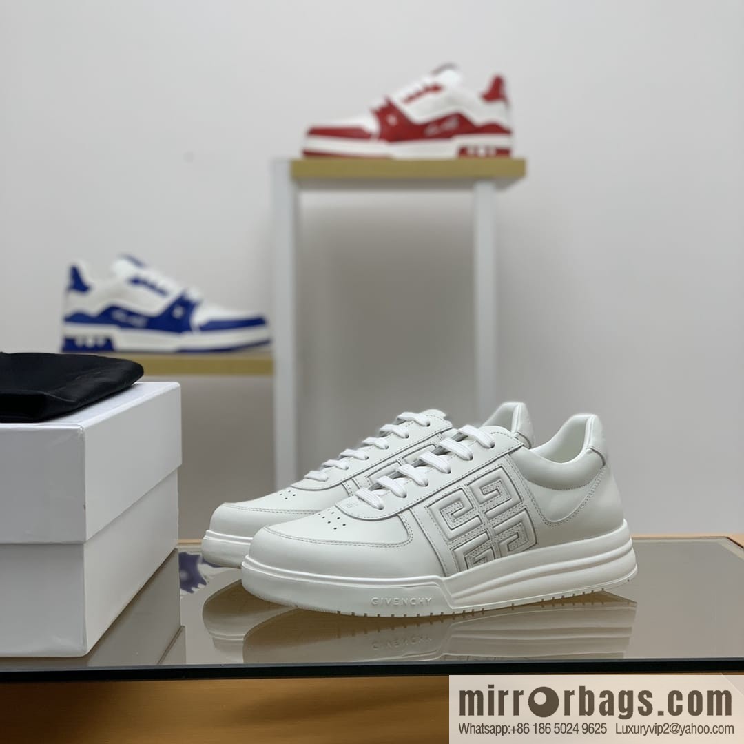 GIVENCHY Givenchy, made of leather, iconic printed 4 G pattern new men's sports and leisure shoes