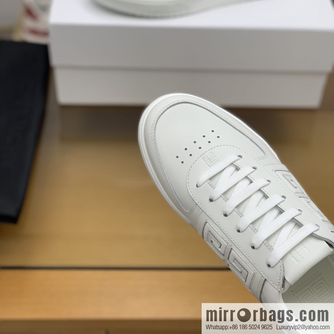 GIVENCHY Givenchy, made of leather, iconic printed 4 G pattern new men's sports and leisure shoes