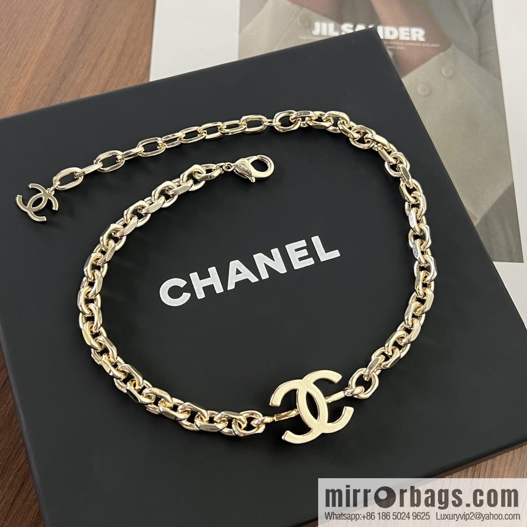 New ☑️ CHANEL Chanel glossy double c necklace