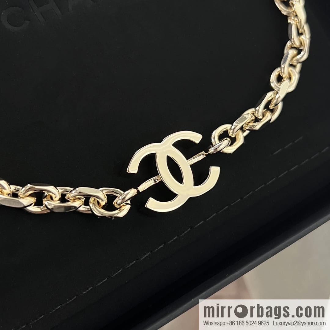 New ☑️ CHANEL Chanel glossy double c necklace