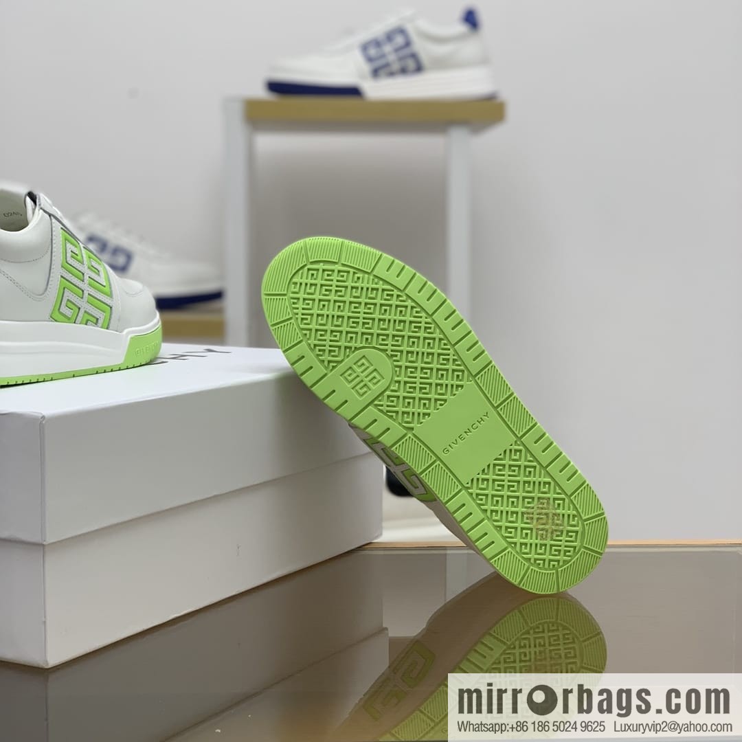 GIVENCHY Givenchy, made of leather, iconic printed 4 G pattern new men's sports and leisure shoes