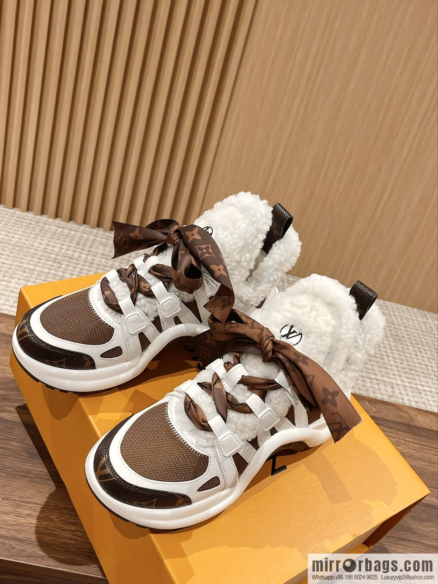 LV/Louis Vuitton donkey brand official website leisure sports dad shoes