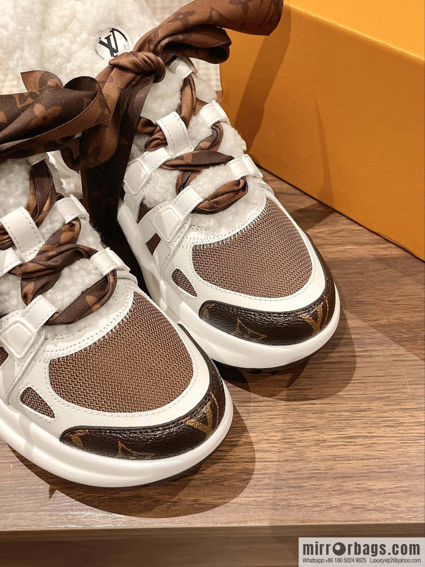 LV/Louis Vuitton donkey brand official website leisure sports dad shoes