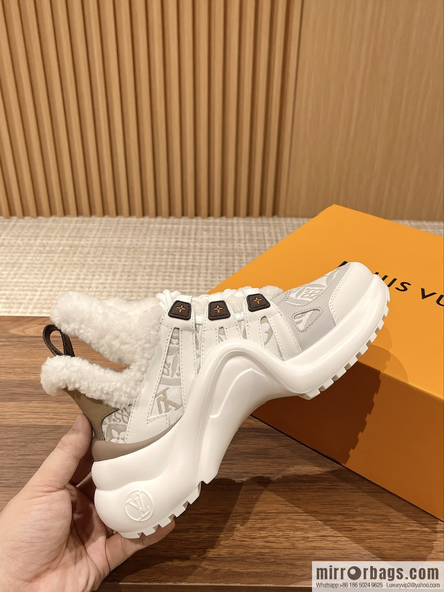 LV/Louis Vuitton donkey brand official website leisure sports dad shoes