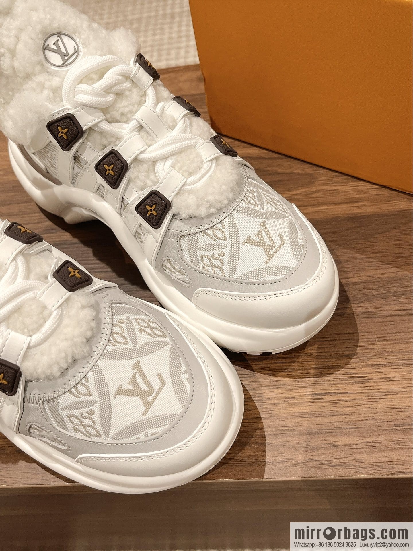 LV/Louis Vuitton donkey brand official website leisure sports dad shoes