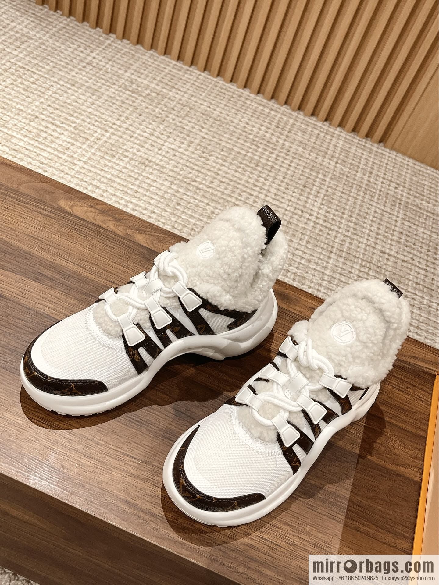 LV/Louis Vuitton donkey brand official website leisure sports dad shoes
