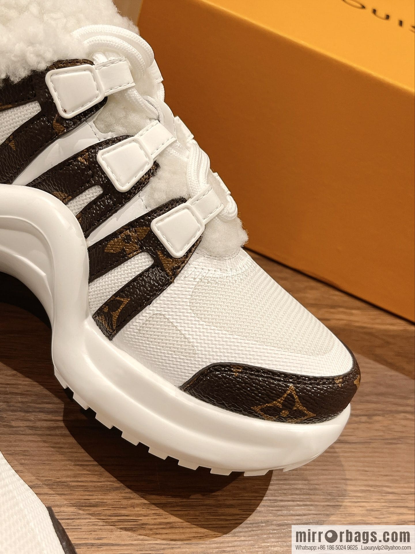 LV/Louis Vuitton donkey brand official website leisure sports dad shoes