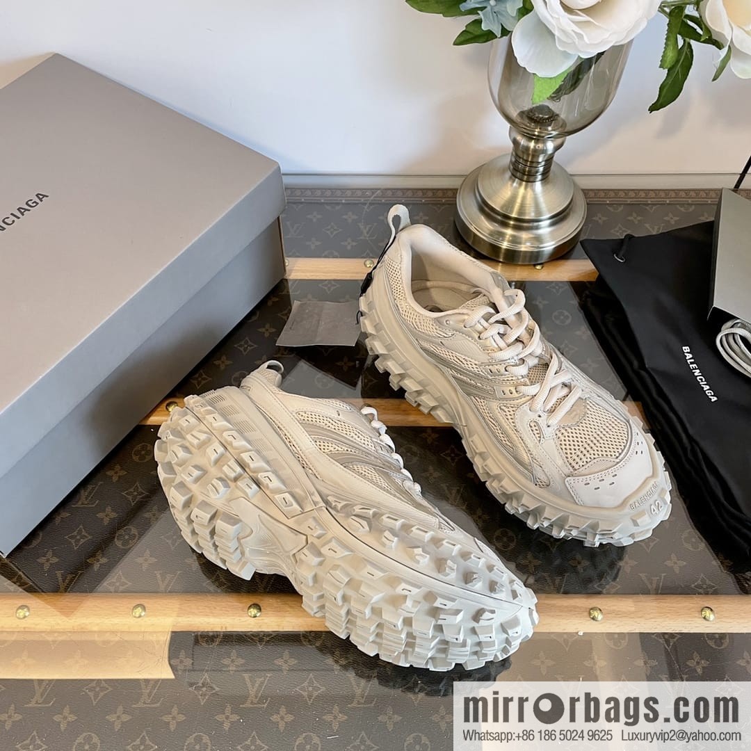 𝐁𝐚𝐥𝐞𝐧𝐜𝐢𝐚𝐠𝐚 Defender Balenciaga Vintage Tire Shoes