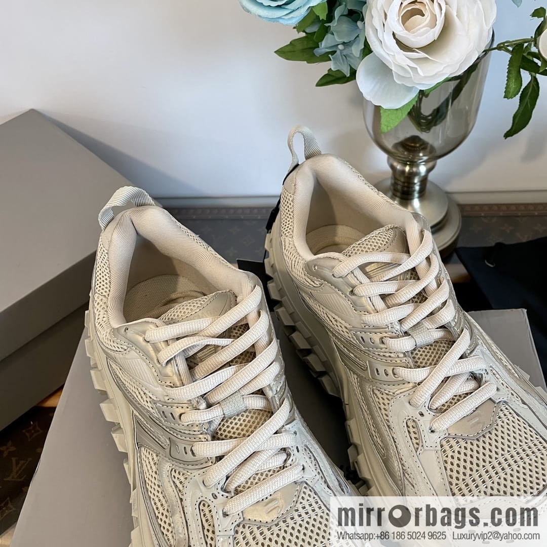 𝐁𝐚𝐥𝐞𝐧𝐜𝐢𝐚𝐠𝐚 Defender Balenciaga Vintage Tire Shoes