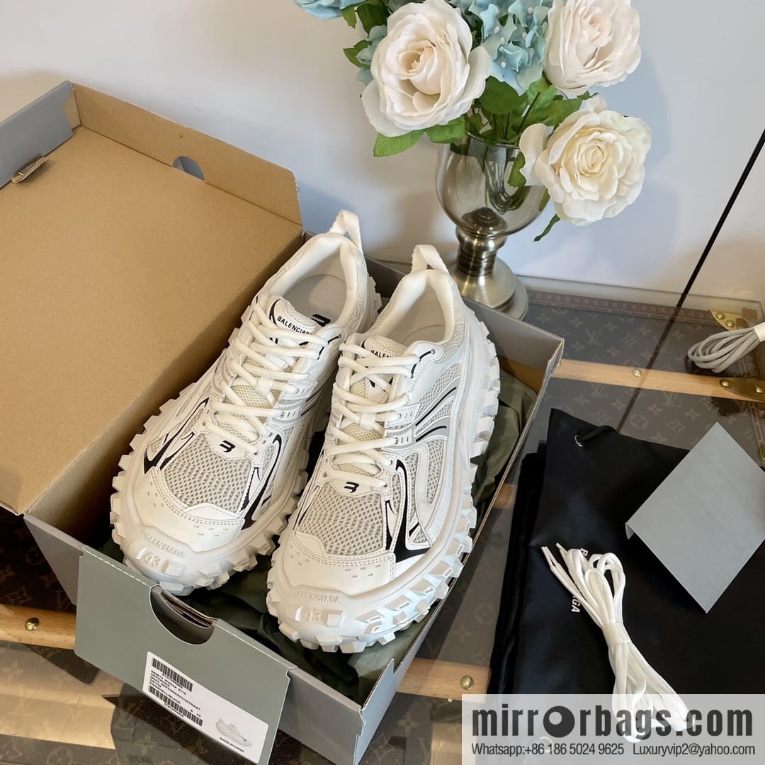𝐁𝐚𝐥𝐞𝐧𝐜𝐢𝐚𝐠𝐚 Defender Balenciaga Vintage Tire Shoes