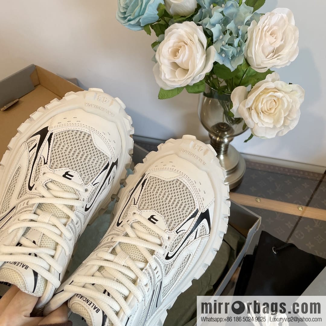 𝐁𝐚𝐥𝐞𝐧𝐜𝐢𝐚𝐠𝐚 Defender Balenciaga Vintage Tire Shoes