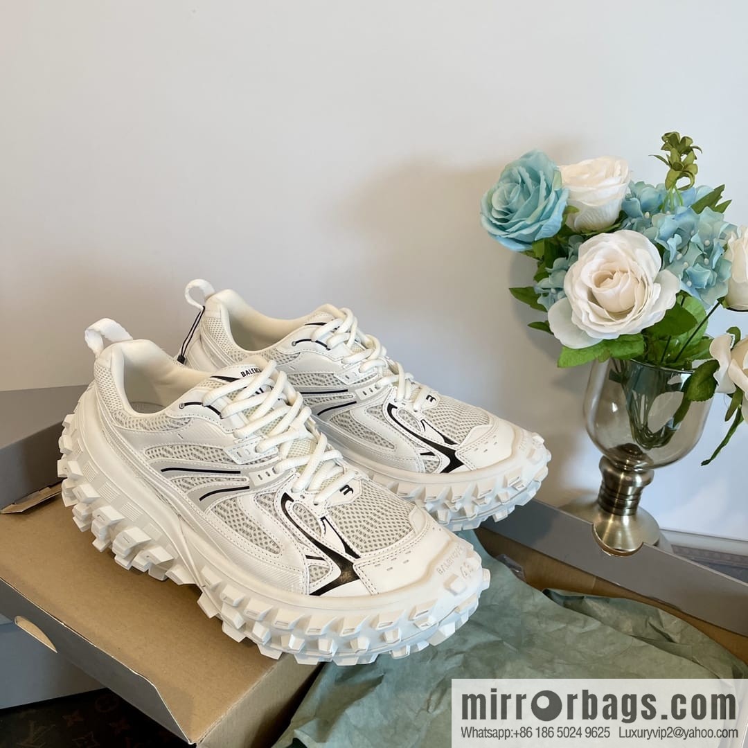 𝐁𝐚𝐥𝐞𝐧𝐜𝐢𝐚𝐠𝐚 Defender Balenciaga Vintage Tire Shoes