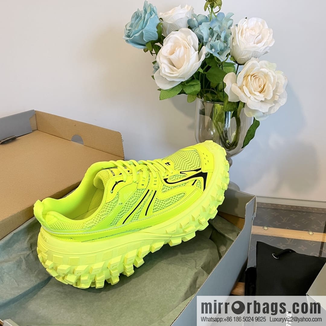 𝐁𝐚𝐥𝐞𝐧𝐜𝐢𝐚𝐠𝐚 Defender Balenciaga Vintage Tire Shoes
