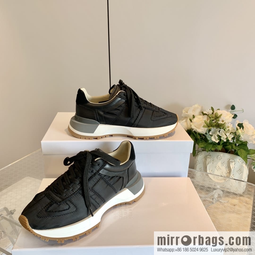 𝐌𝐚𝐢𝐬𝐨𝐧𝐌𝐚𝐫𝐠𝐢𝐞𝐥𝐚 Margiela New German Training, Dad Shoes