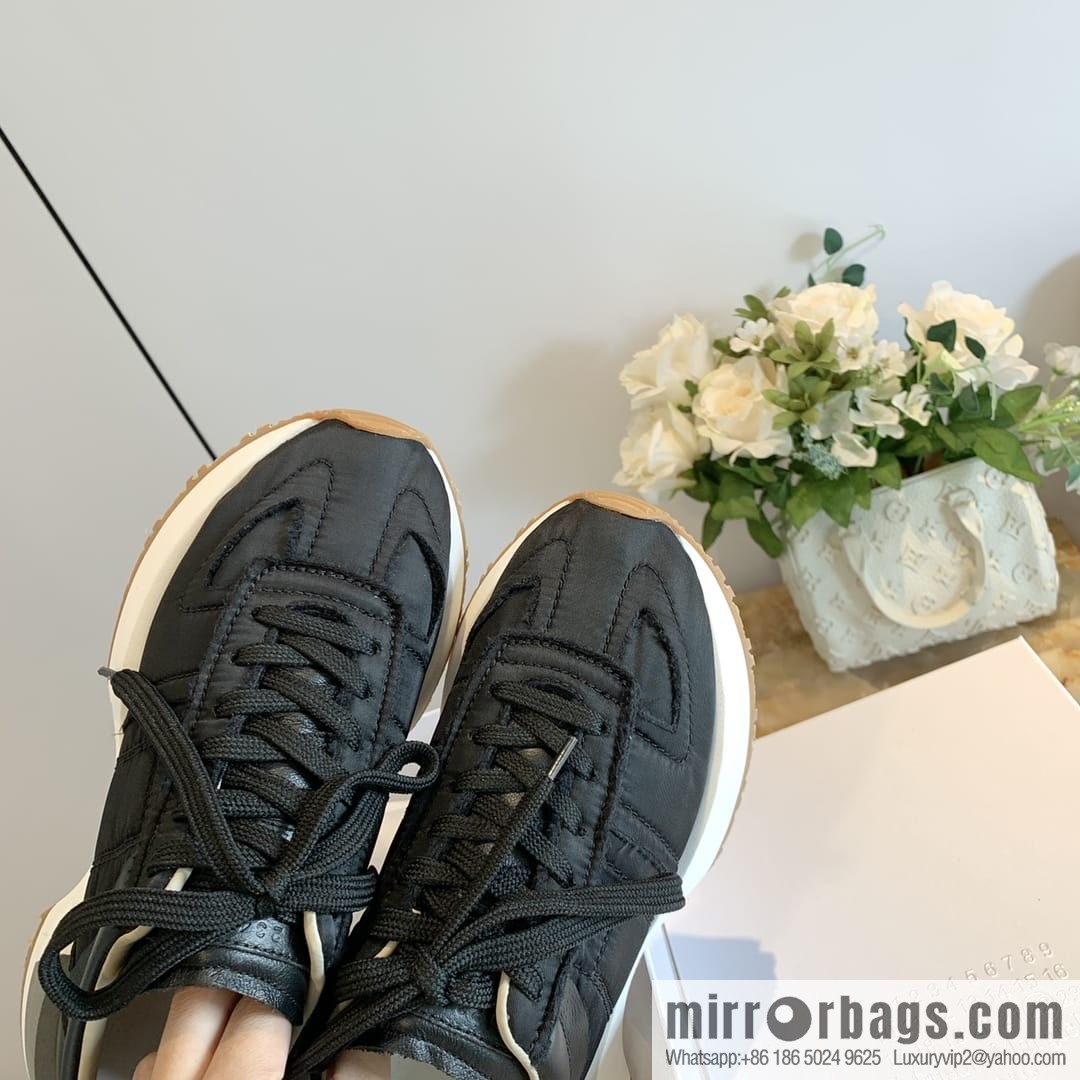 𝐌𝐚𝐢𝐬𝐨𝐧𝐌𝐚𝐫𝐠𝐢𝐞𝐥𝐚 Margiela New German Training, Dad Shoes