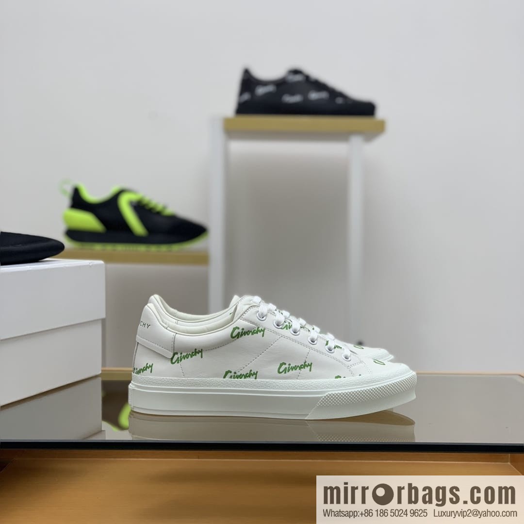 GIVENCHY Givenchy, made of leather, iconic love printed pattern new men's casual shoes