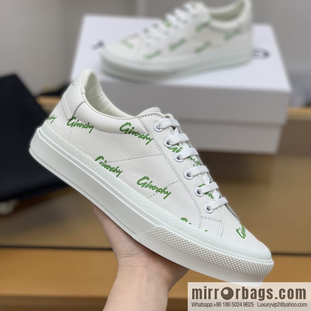 GIVENCHY Givenchy, made of leather, iconic love printed pattern new men's casual shoes