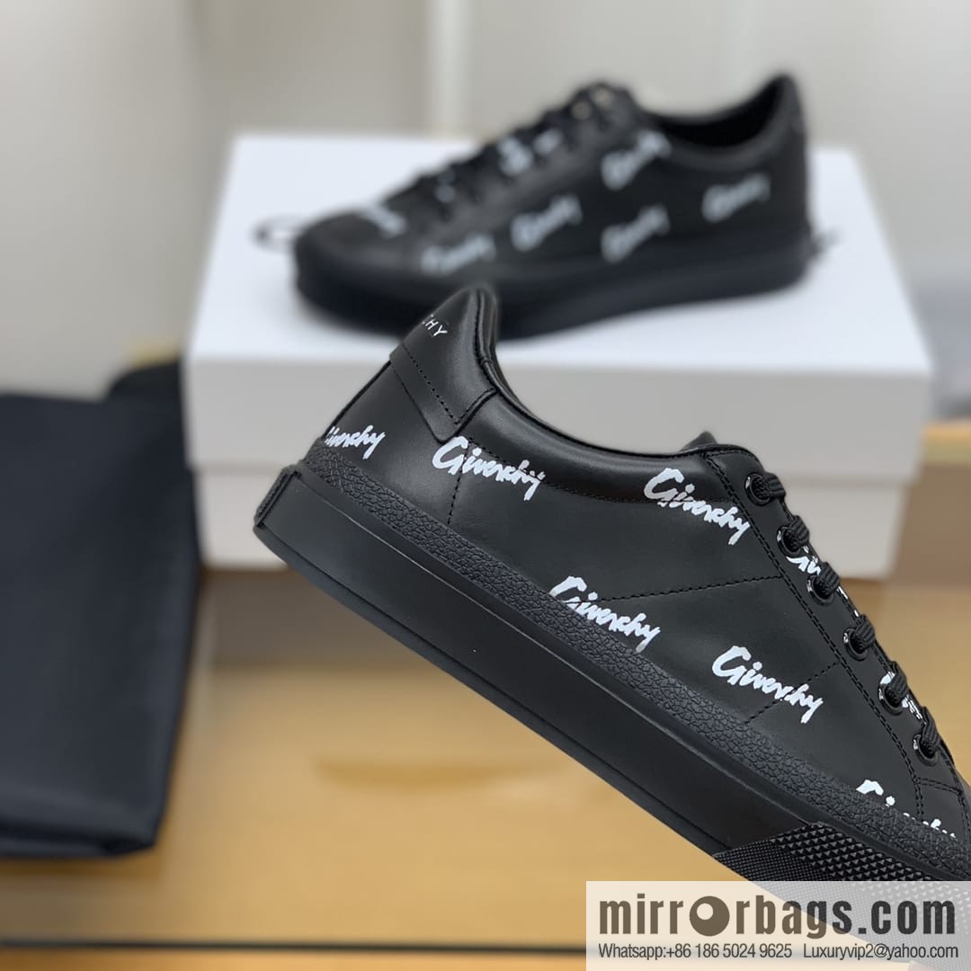 GIVENCHY Givenchy, made of leather, iconic love printed pattern new men's casual shoes