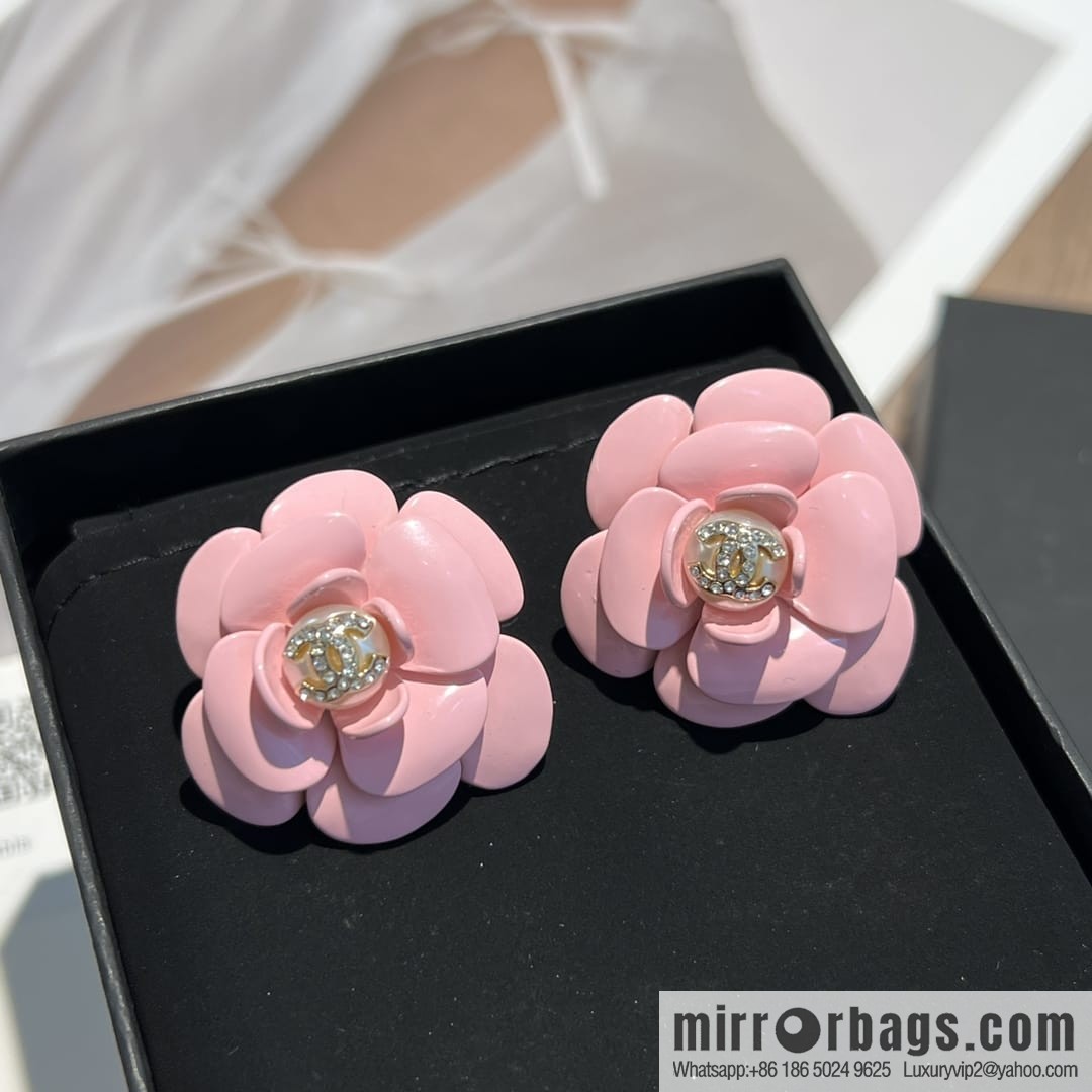 New ☑️ CHANEL Chanel c1 double c pink camellia stud earrings