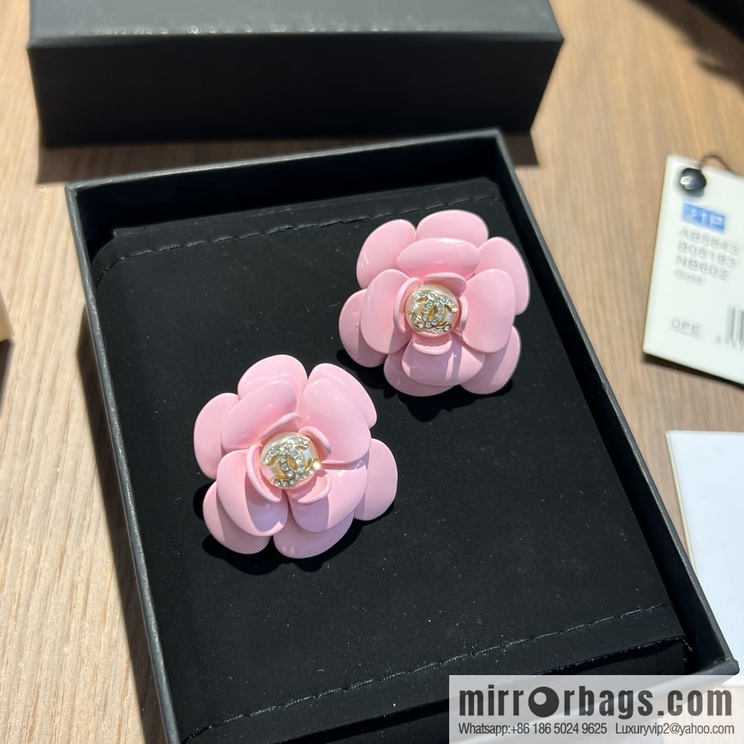 New ☑️ CHANEL Chanel c1 double c pink camellia stud earrings