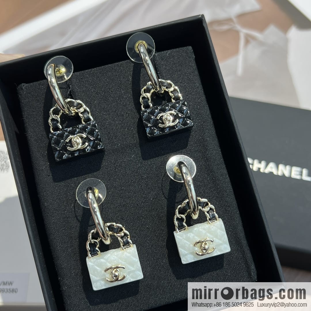 New ☑️ CHANEL Chanel c2 double c lock bag stud earrings