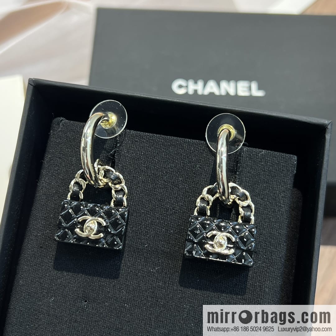 New ☑️ CHANEL Chanel c2 double c lock bag stud earrings