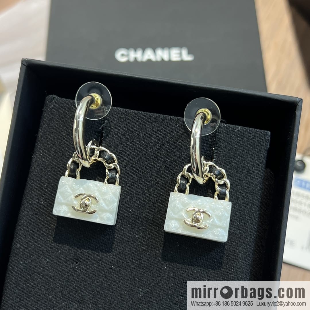New ☑️ CHANEL Chanel c2 double c lock bag stud earrings