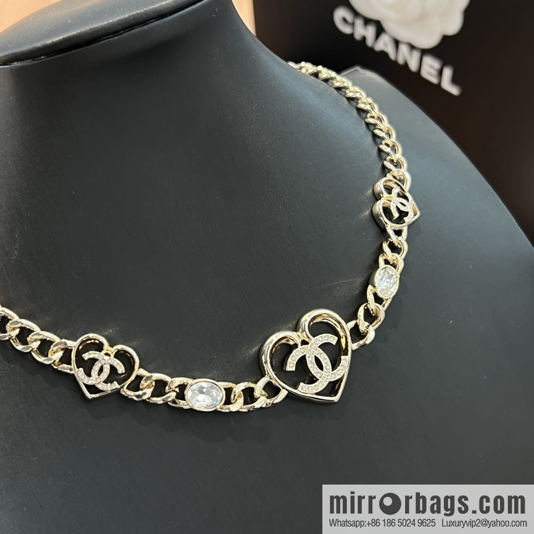 New ☑️ CHANEL Chanel double c gold peach heart love necklace