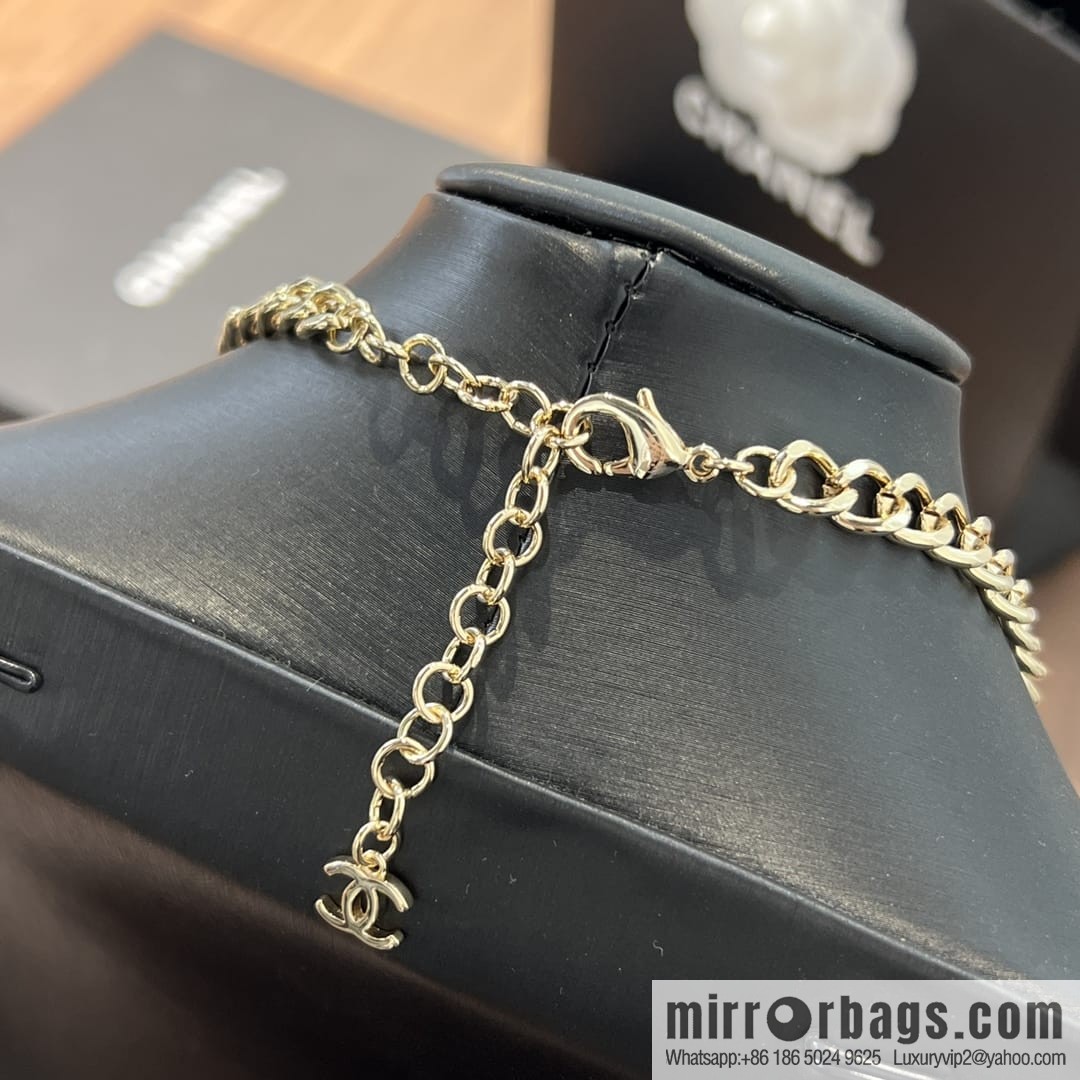 New ☑️ CHANEL Chanel double c gold peach heart love necklace